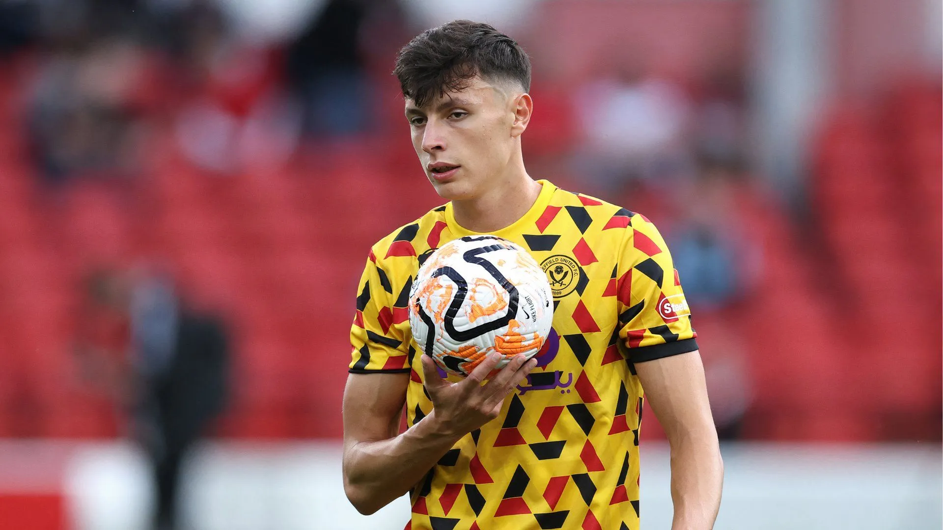 Anel Ahmedhodzic trong màu áo Sheffield United