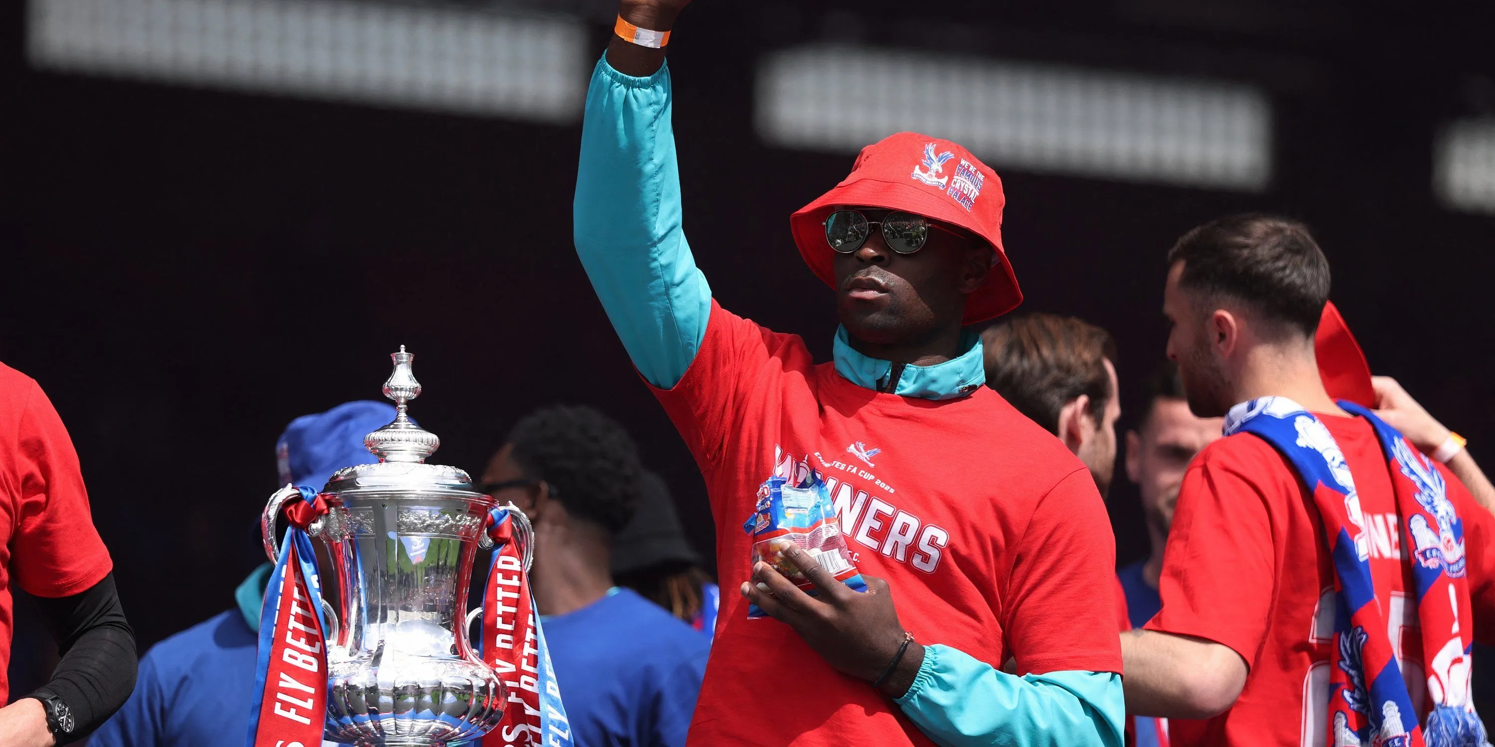 Chân dung trung vệ Marc Guehi của Crystal Palace