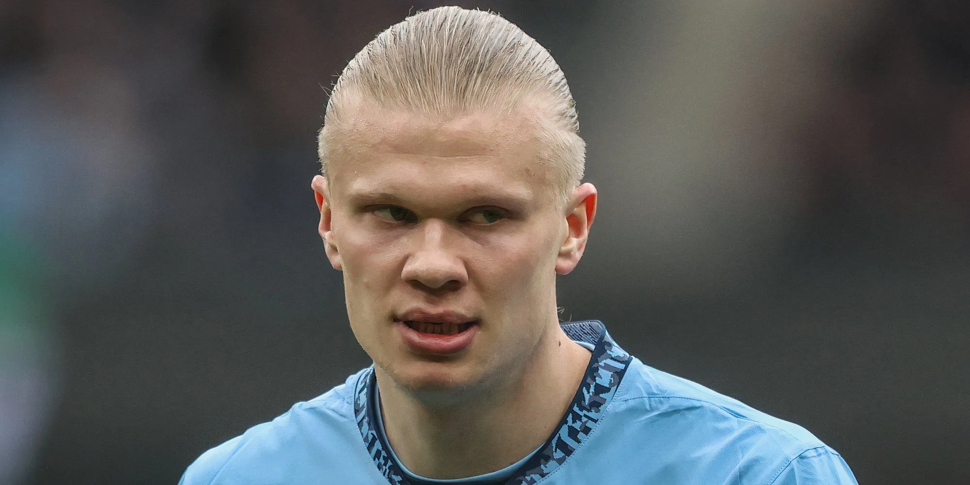 Erling Haaland trong màu áo Manchester City