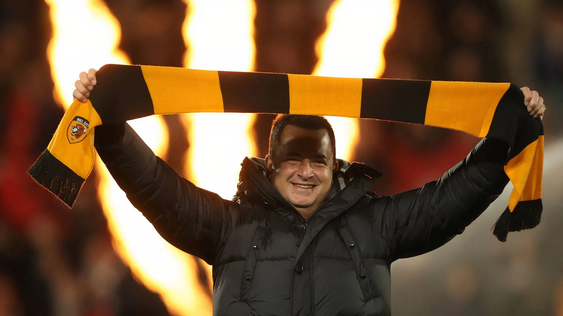 Chủ tịch Acun Ilicali của Hull City sau khi tiếp quản đội bóng