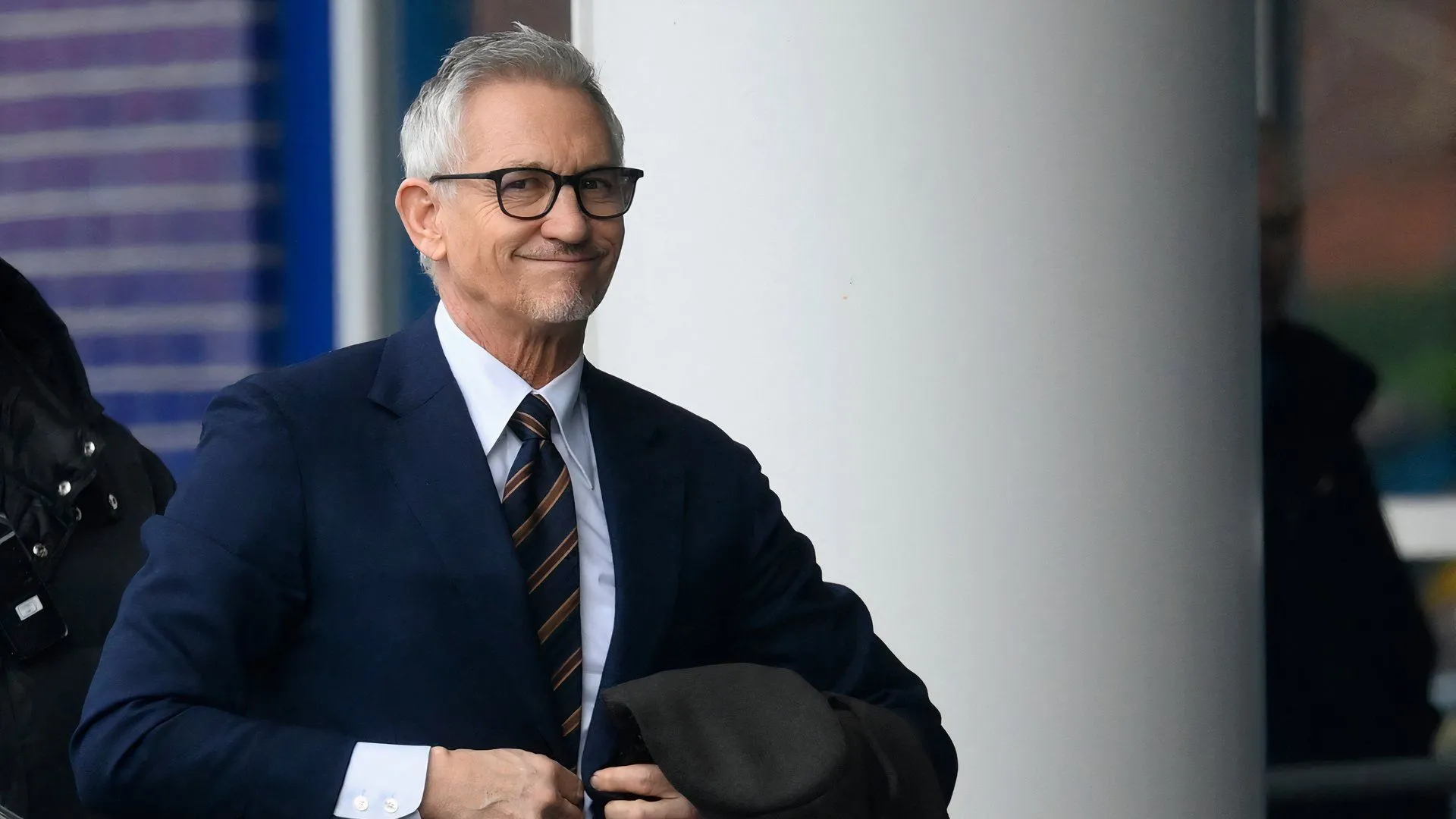 Huyền thoại bóng đá Anh Gary Lineker, biểu tượng của Leicester City