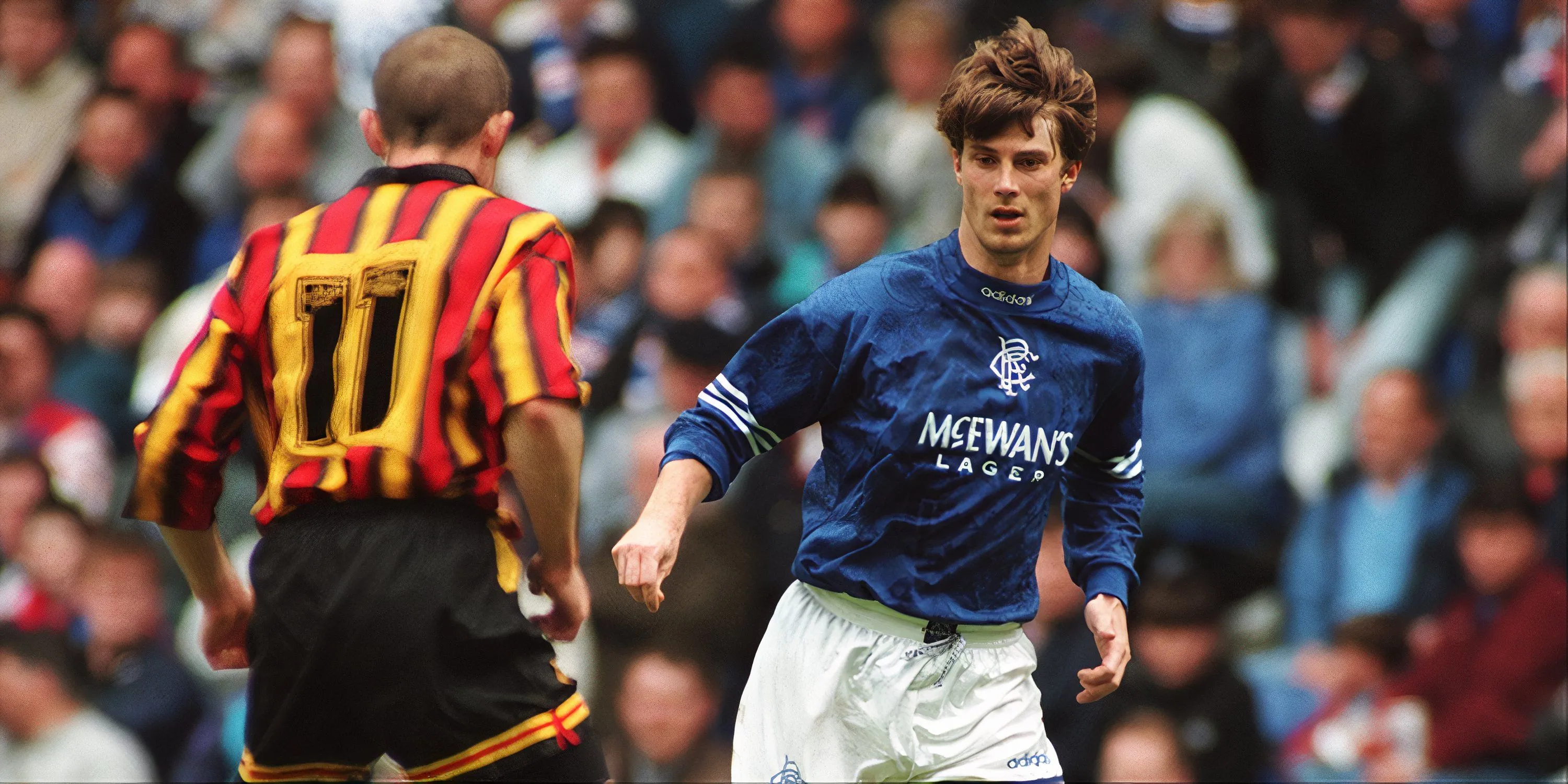 Huyền thoại Brian Laudrup thi đấu cho Rangers