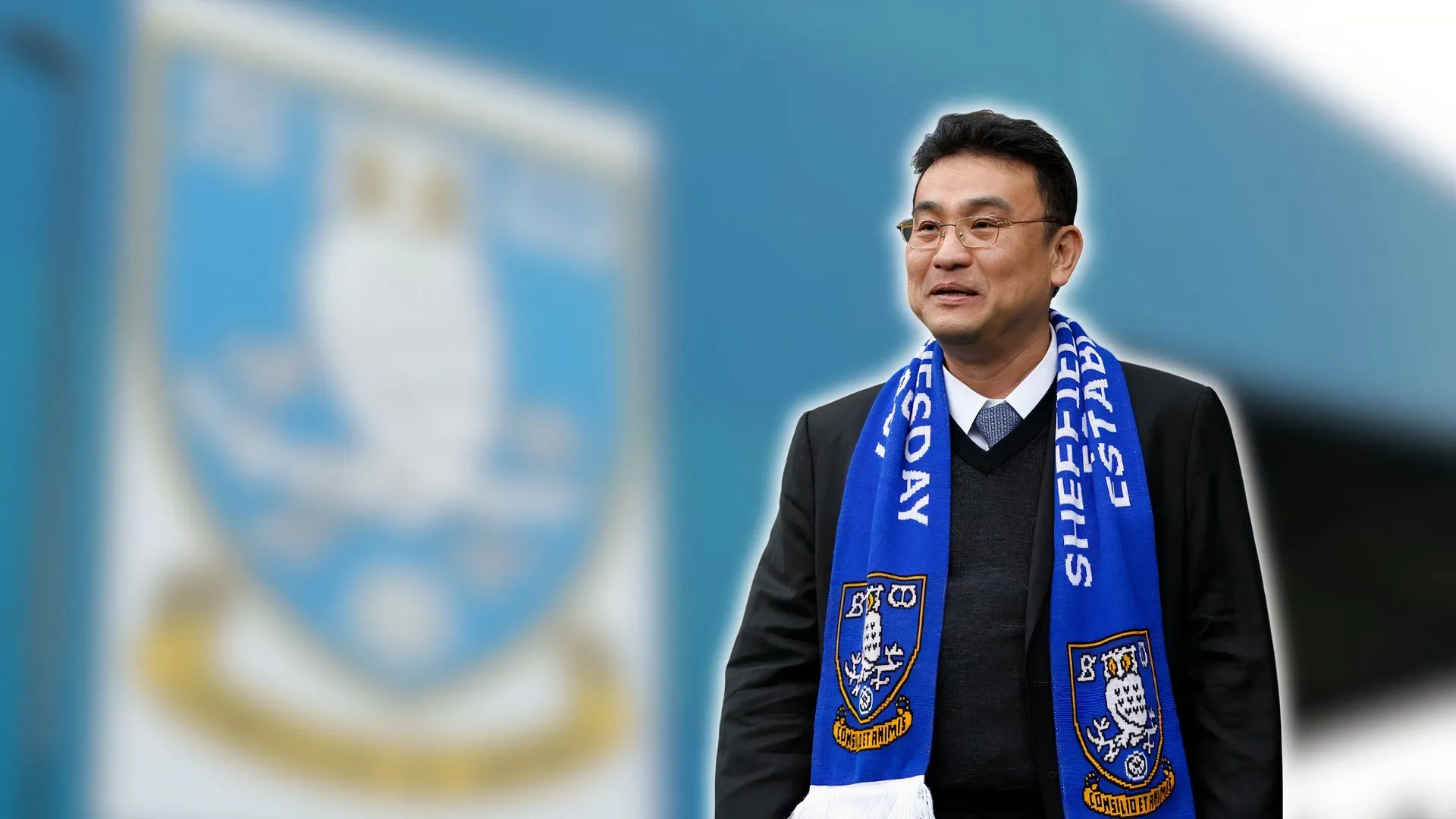 Ông Dejphon Chansiri, Chủ tịch Sheffield Wednesday, người đang đối mặt với nhiều vấn đề tài chính