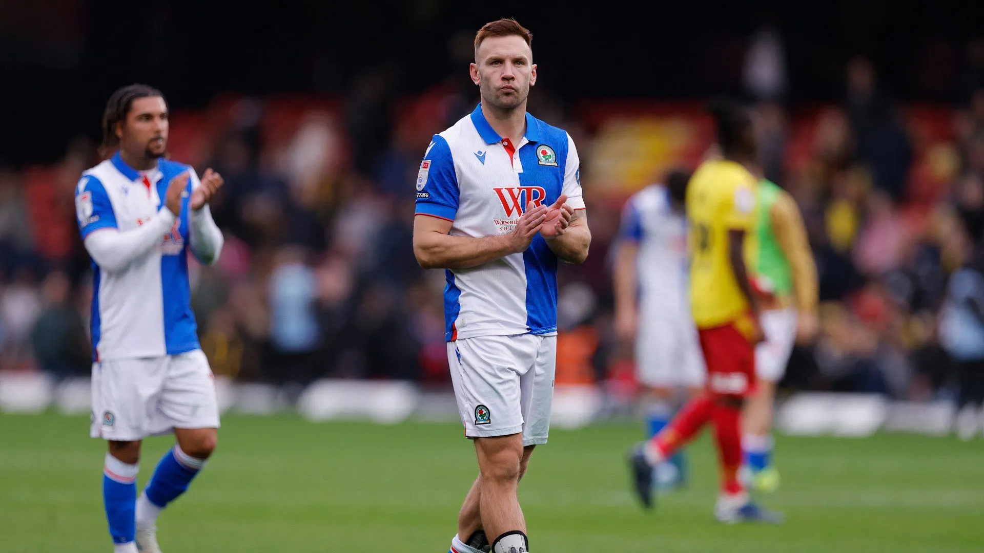 Tiền đạo Andreas Weimann và Tyrhys Dolan của Blackburn Rovers, hai cầu thủ đã rời câu lạc bộ.