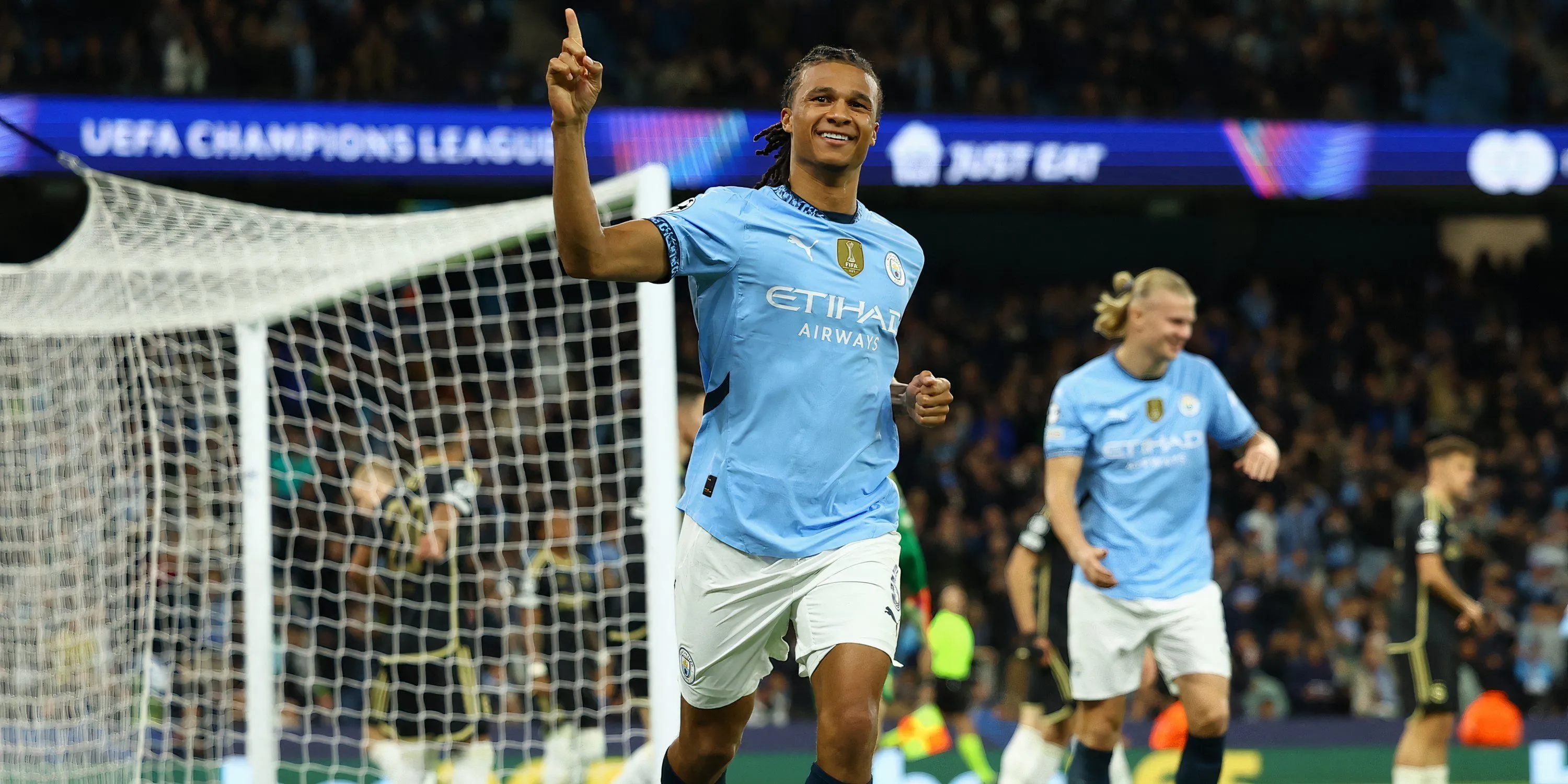 Hậu vệ Nathan Ake của Manchester City, mục tiêu chuyển nhượng hàng đầu của Newcastle