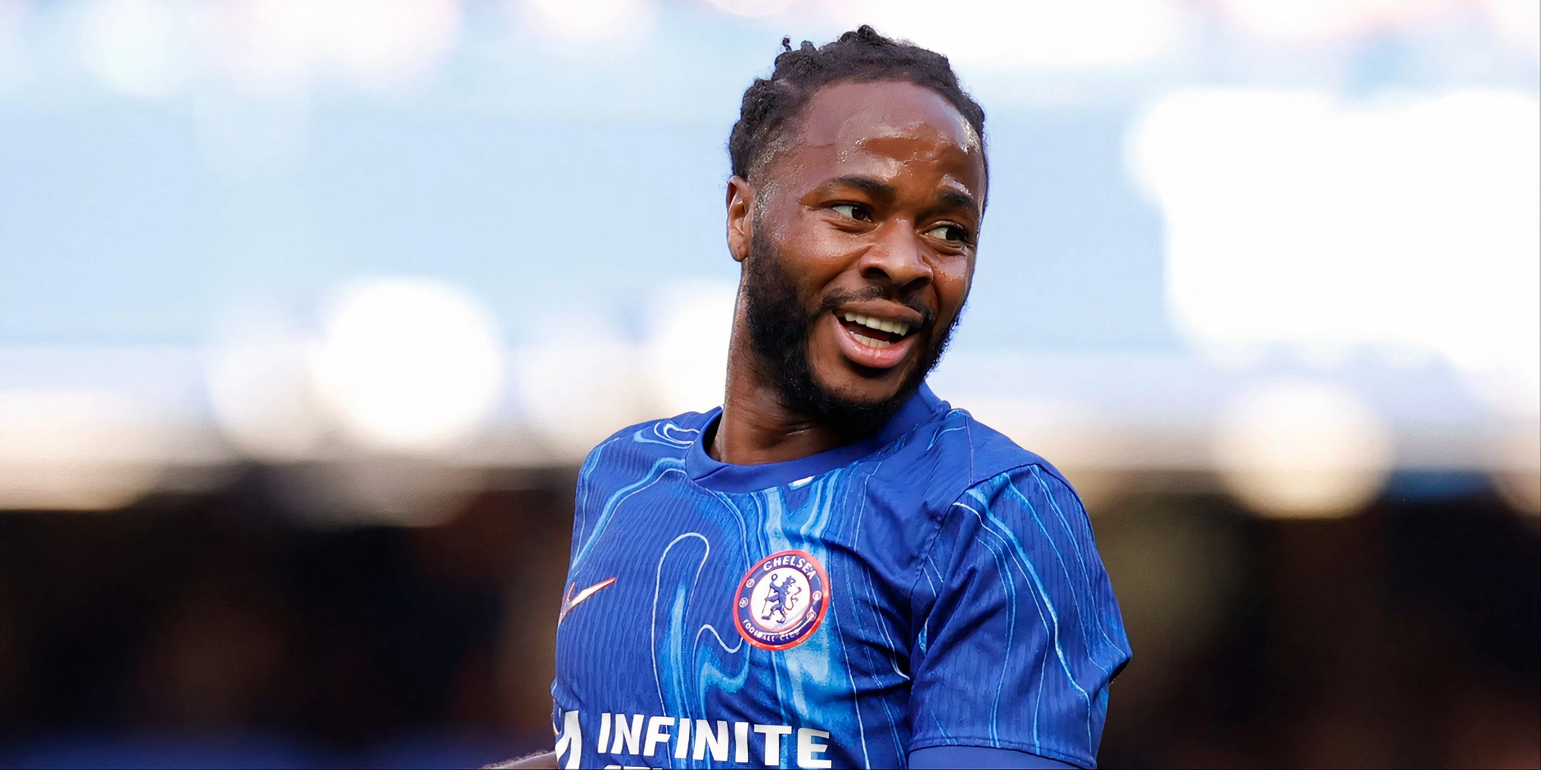Tiền đạo Raheem Sterling của Chelsea trong màu áo câu lạc bộ